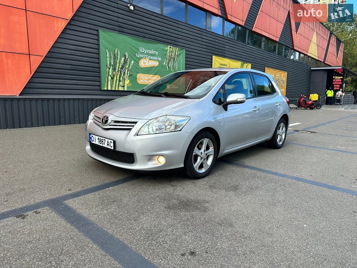 Toyota Auris 2011 VIN NMTKV56E50R070910 фото оголошення 9 з 18