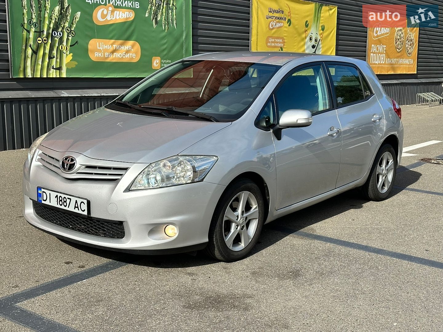 Toyota Auris 2011 VIN NMTKV56E50R070910 фото оголошення 13 з 18
