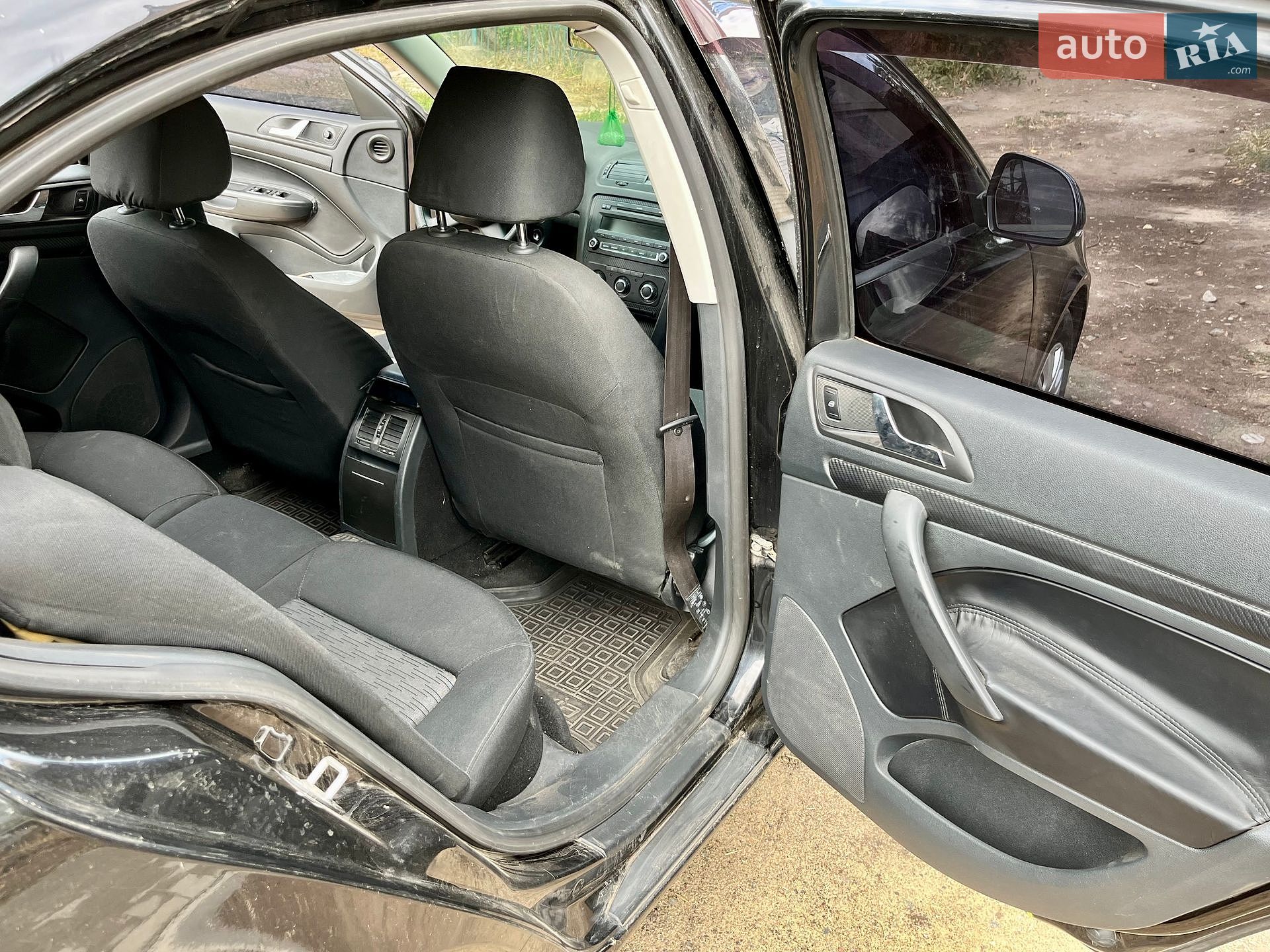 Skoda Octavia 2011 VIN Y6UCK41Z8CB153228 фото оголошення 15 з 17