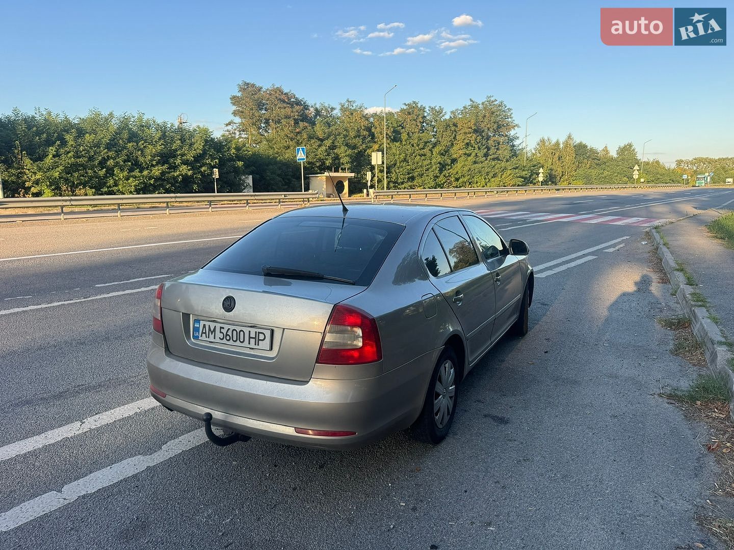 Skoda Octavia 2010 VIN TMBCT61Z3B2046921 фото оголошення 5 з 20