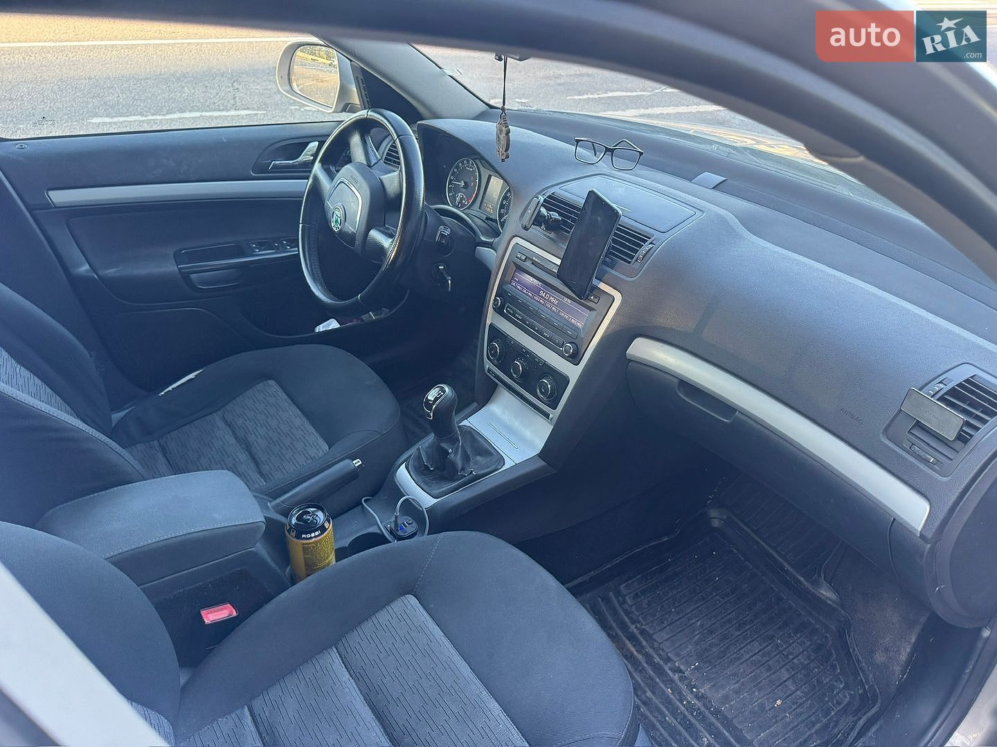 Skoda Octavia 2010 VIN TMBCT61Z3B2046921 фото оголошення 8 з 20