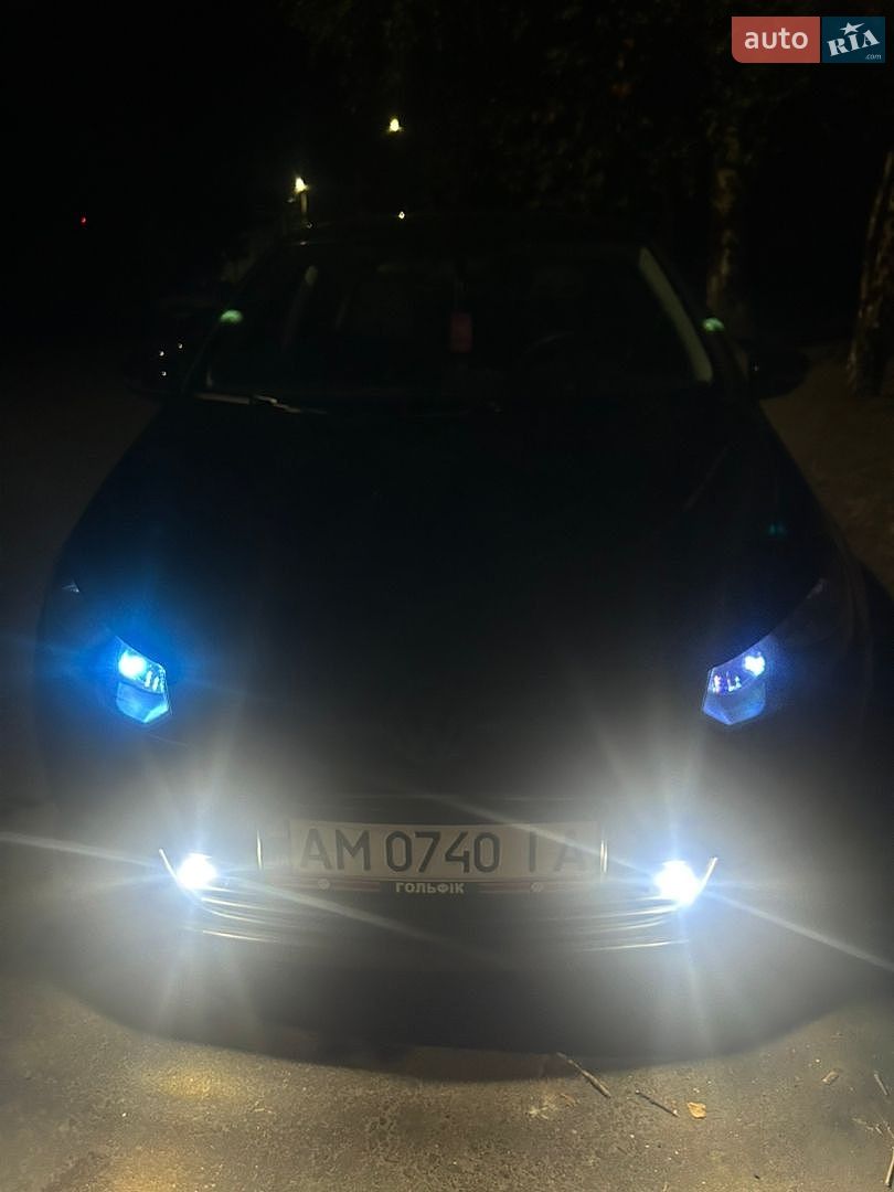 Volkswagen Golf 2011 VIN WVWZZZ1KZCW105724 фото оголошення 24 з 89