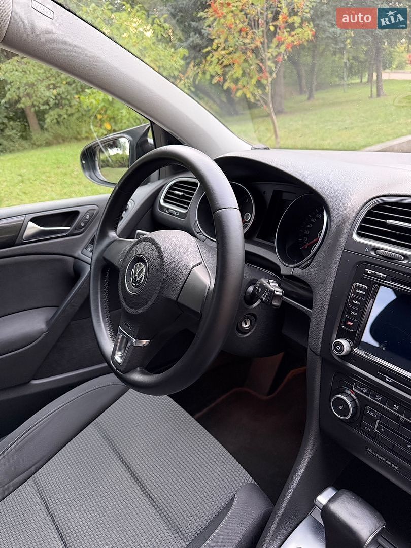 Volkswagen Golf 2009 VIN WVWZZZ1KZAW176993 фото оголошення 17 з 46