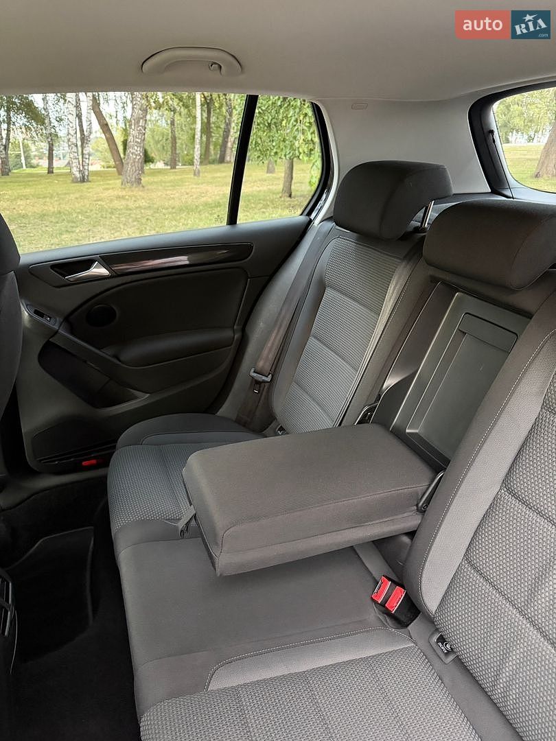 Volkswagen Golf 2009 VIN WVWZZZ1KZAW176993 фото оголошення 23 з 46