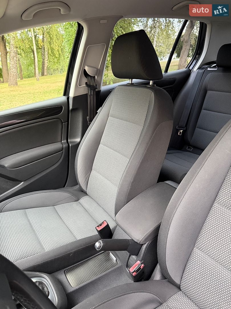 Volkswagen Golf 2009 VIN WVWZZZ1KZAW176993 фото оголошення 25 з 46