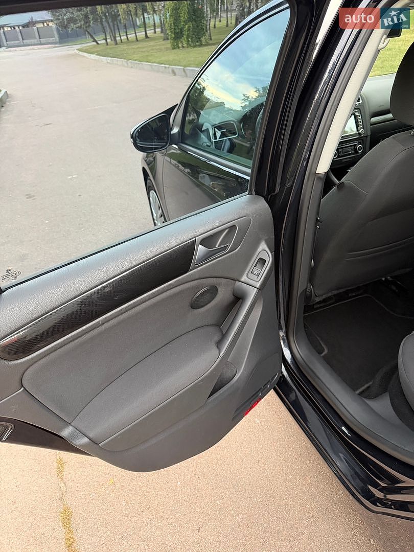 Volkswagen Golf 2009 VIN WVWZZZ1KZAW176993 фото оголошення 26 з 46
