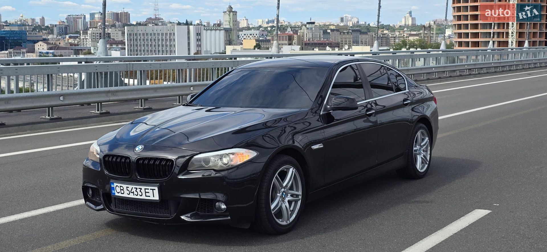 BMW 5 Series 2010 VIN WBAFW31030C556162 фото оголошення 5 з 83