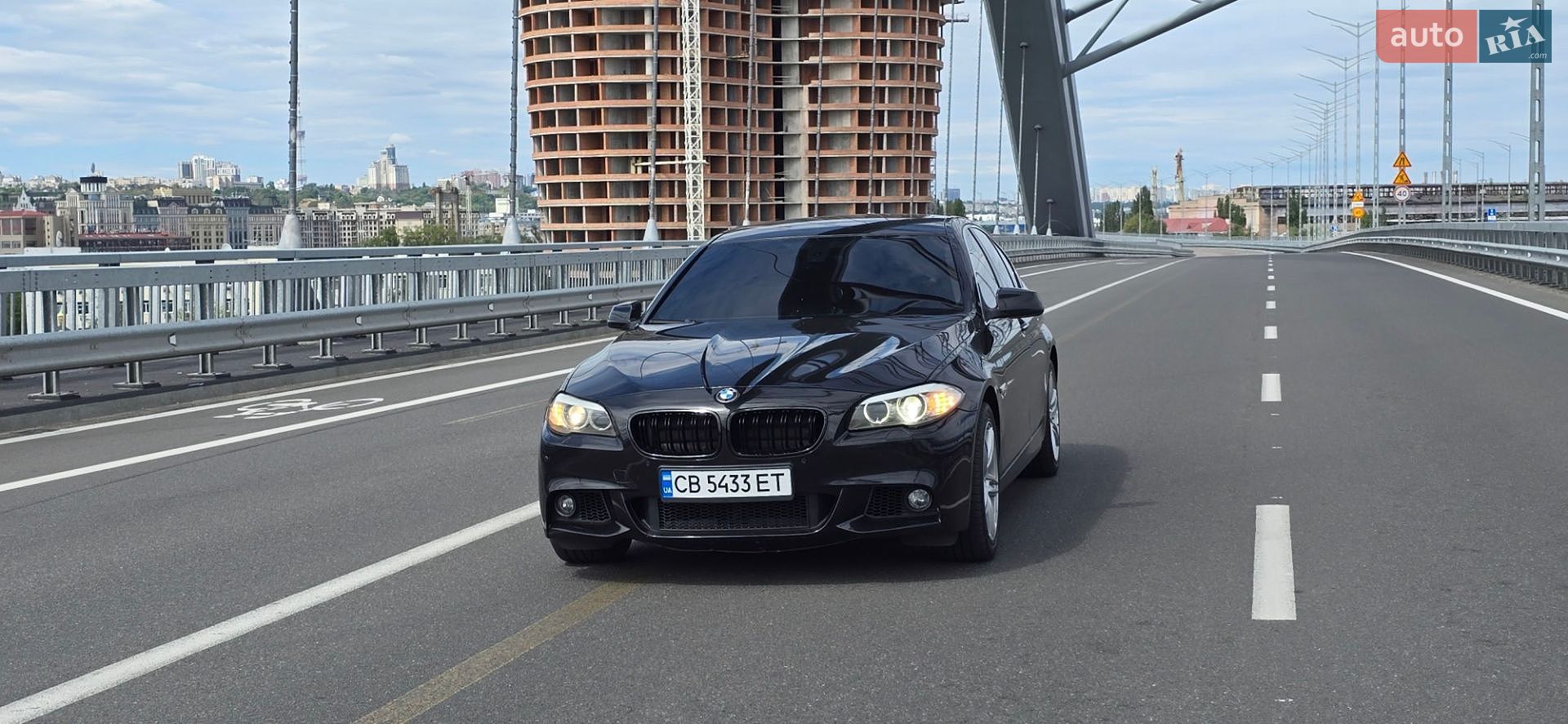 BMW 5 Series 2010 VIN WBAFW31030C556162 фото оголошення 9 з 83