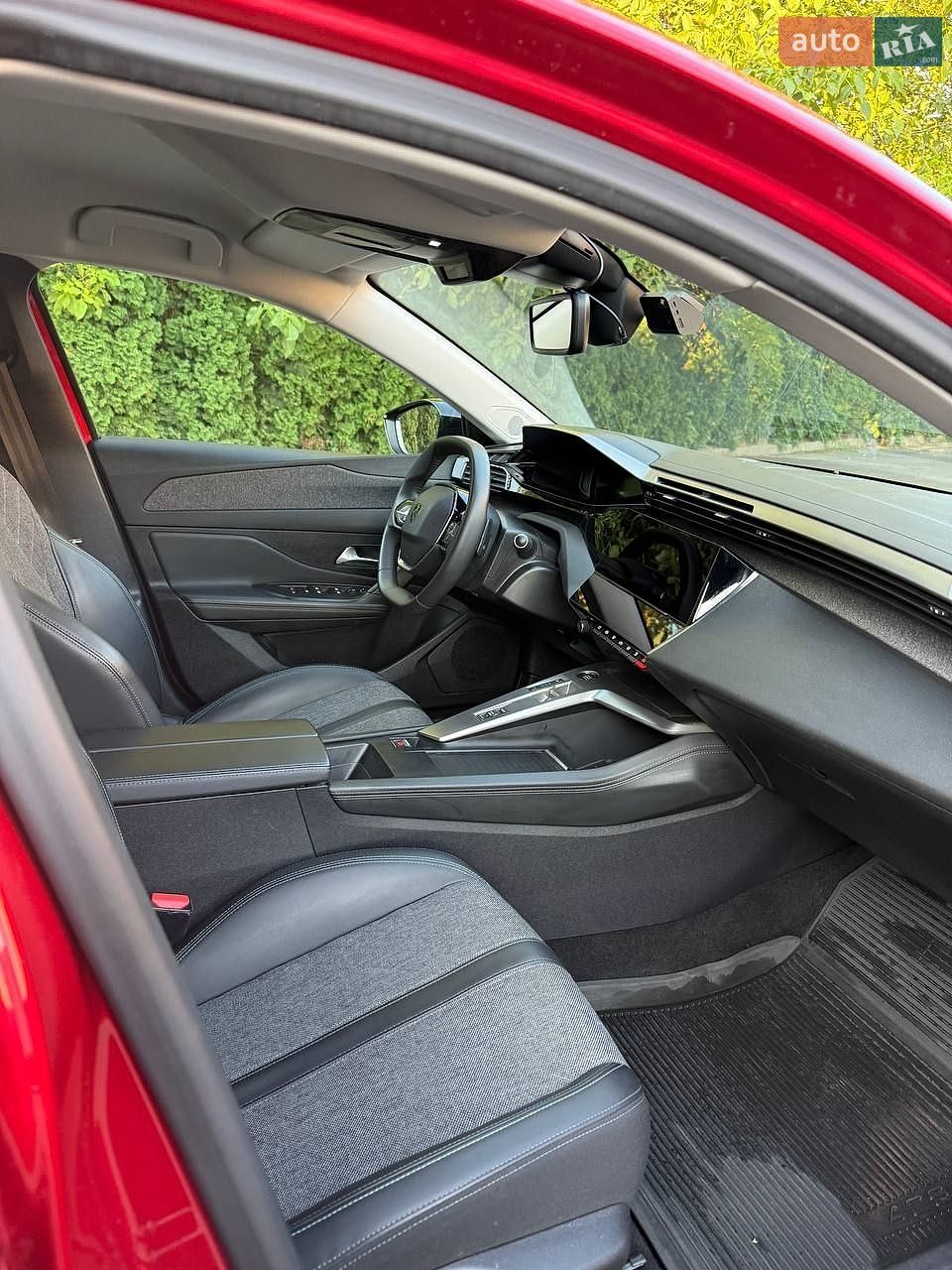 Peugeot 408 2023 VIN VR3F3EGPPPY550327 фото оголошення 44 з 59