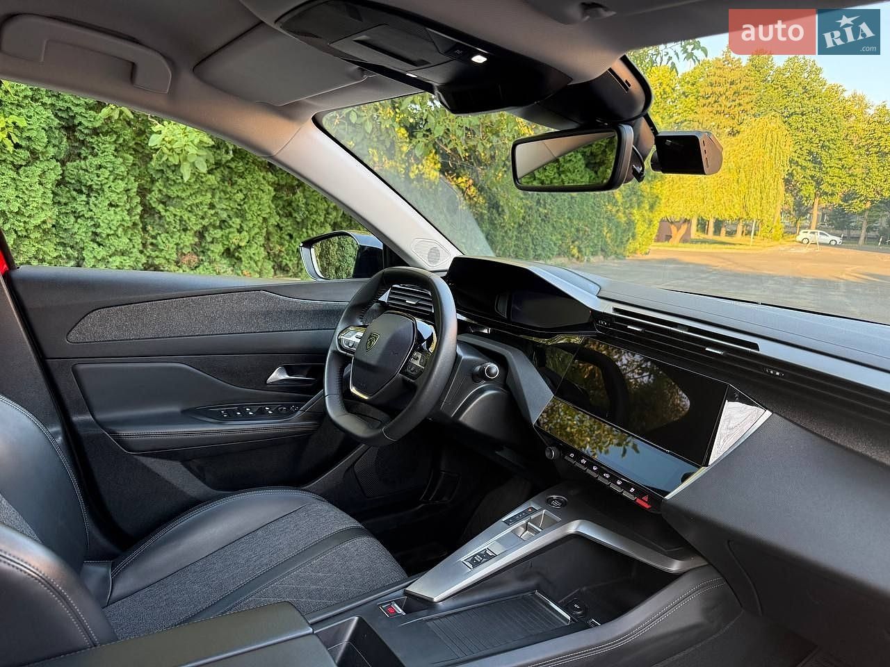 Peugeot 408 2023 VIN VR3F3EGPPPY550327 фото оголошення 43 з 59
