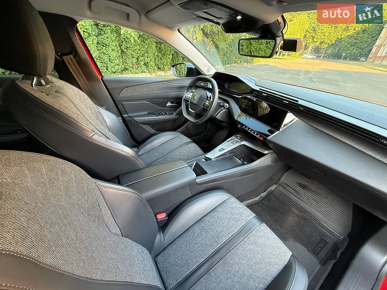 Peugeot 408 2023 VIN VR3F3EGPPPY550327 фото оголошення 49 з 59