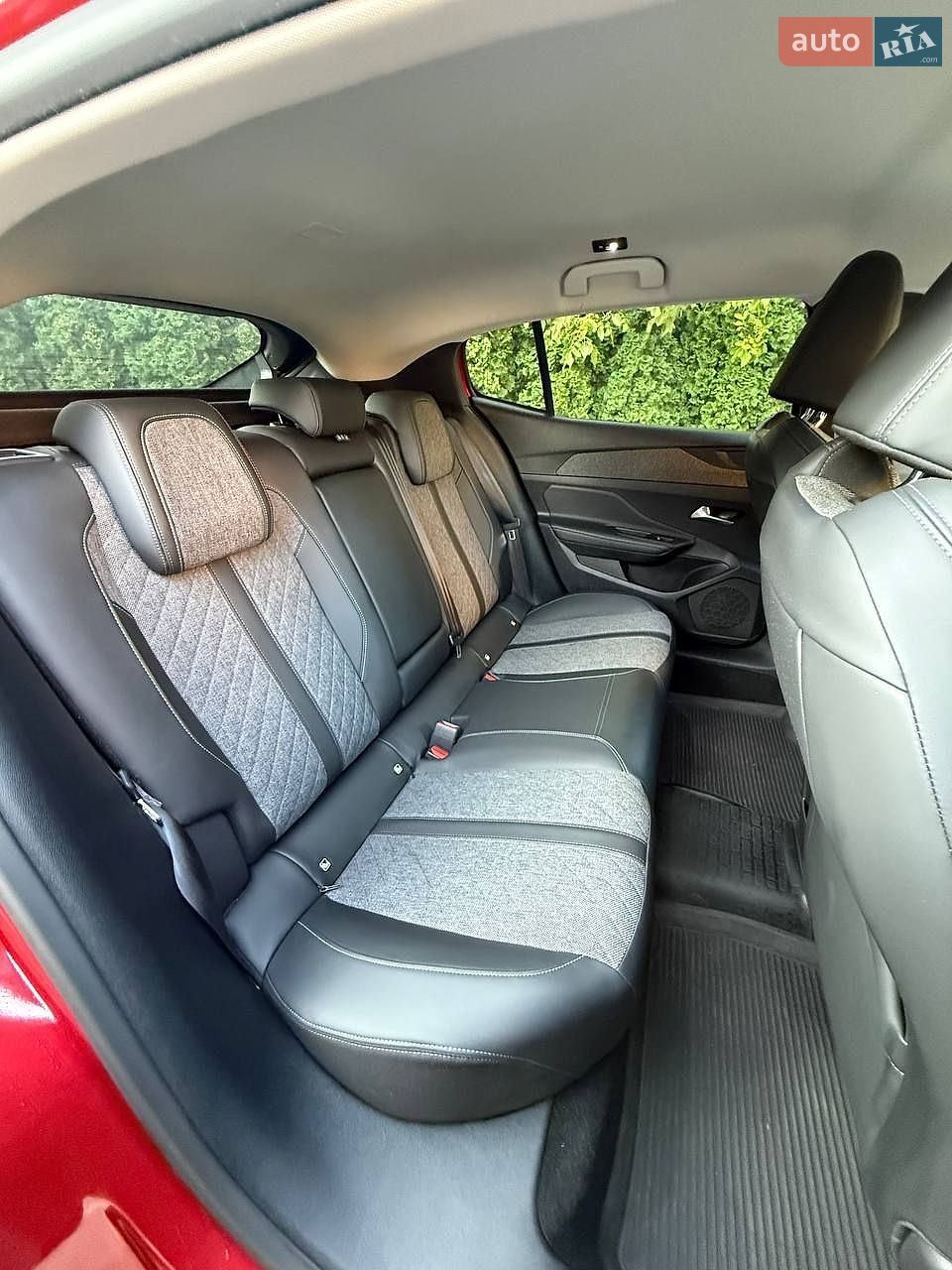 Peugeot 408 2023 VIN VR3F3EGPPPY550327 фото оголошення 52 з 59