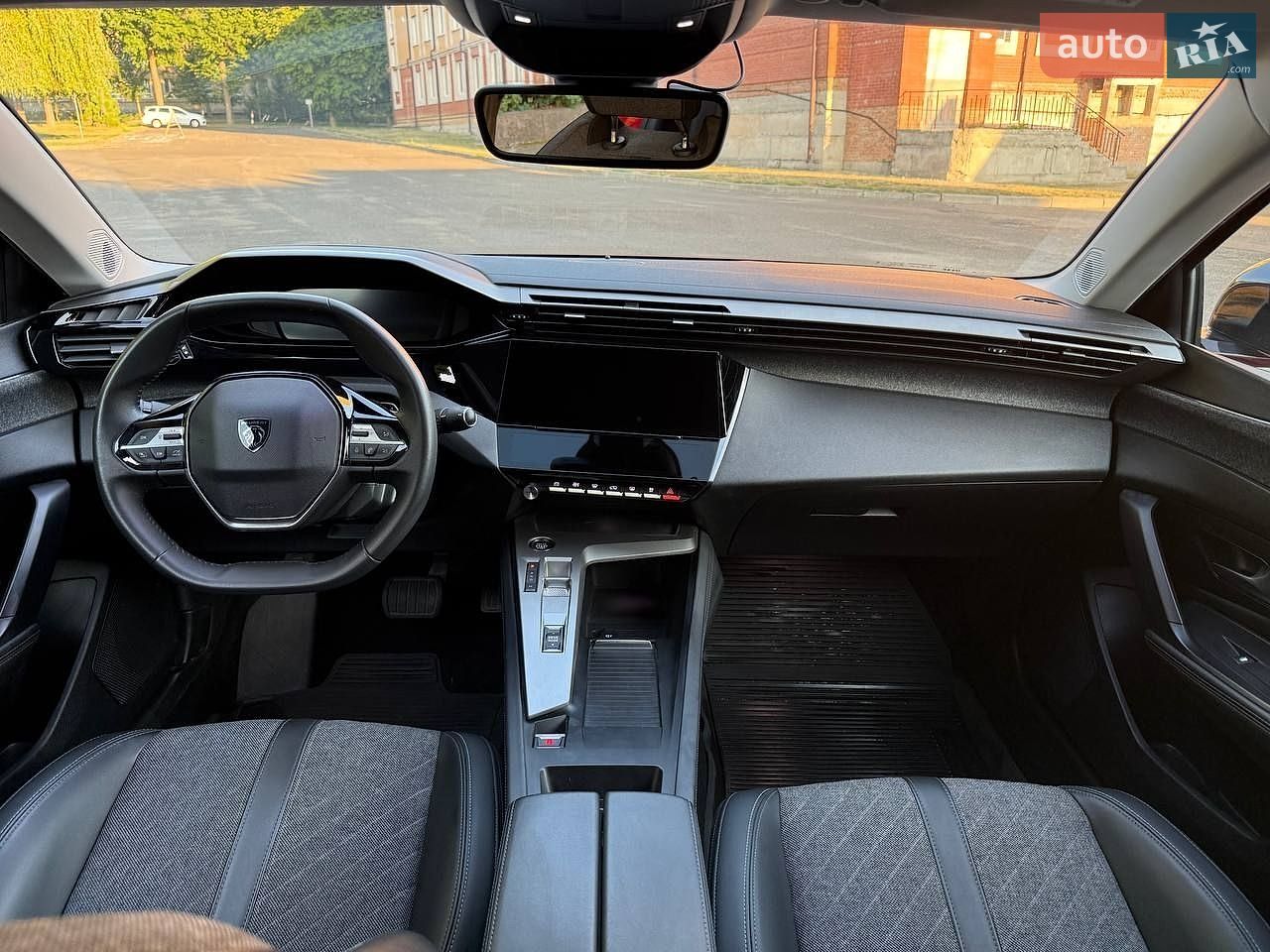 Peugeot 408 2023 VIN VR3F3EGPPPY550327 фото оголошення 27 з 59