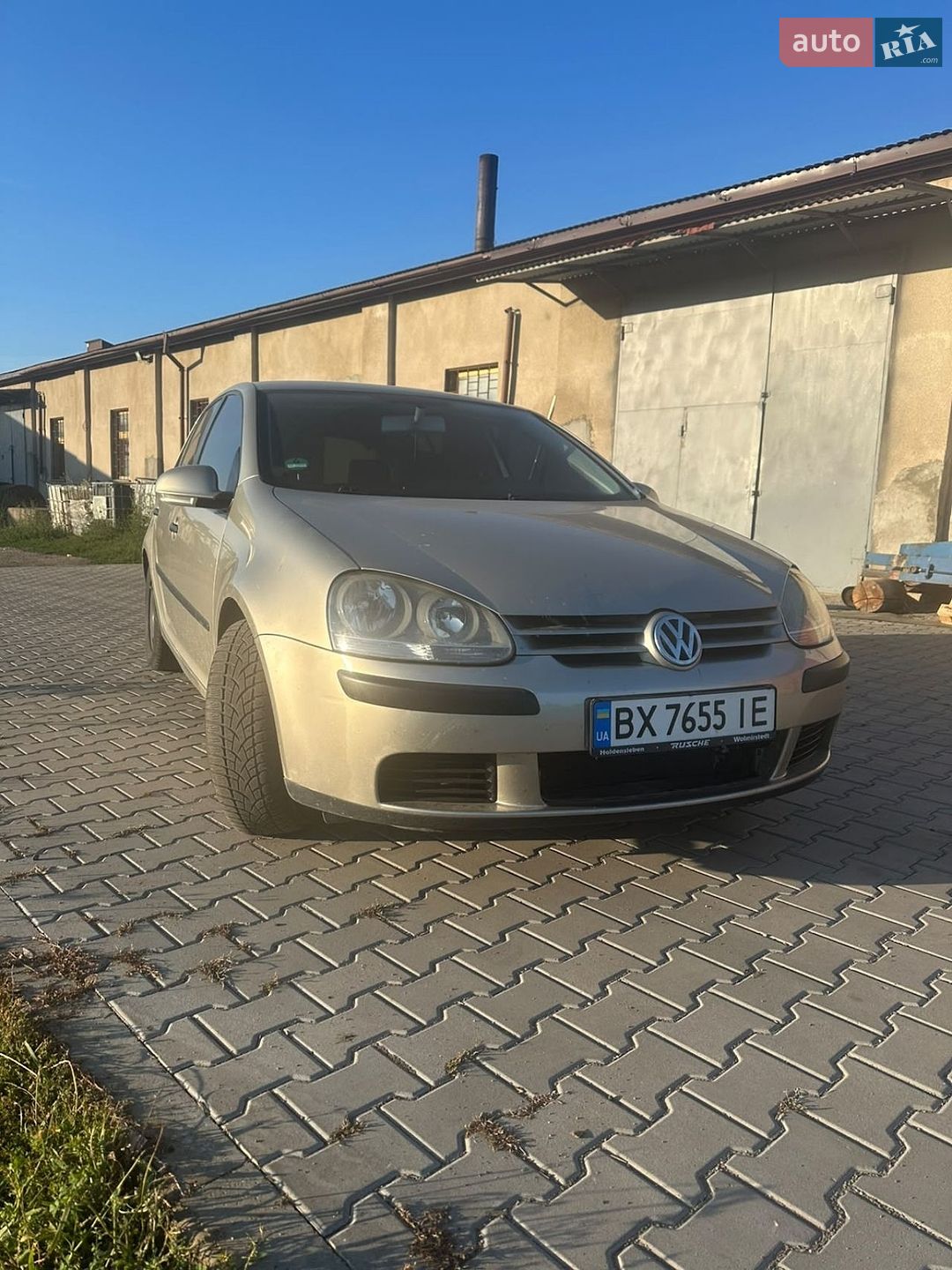 Volkswagen Golf 2004 VIN WVWZZZ1KZ4W118275 фото оголошення 3 з 12
