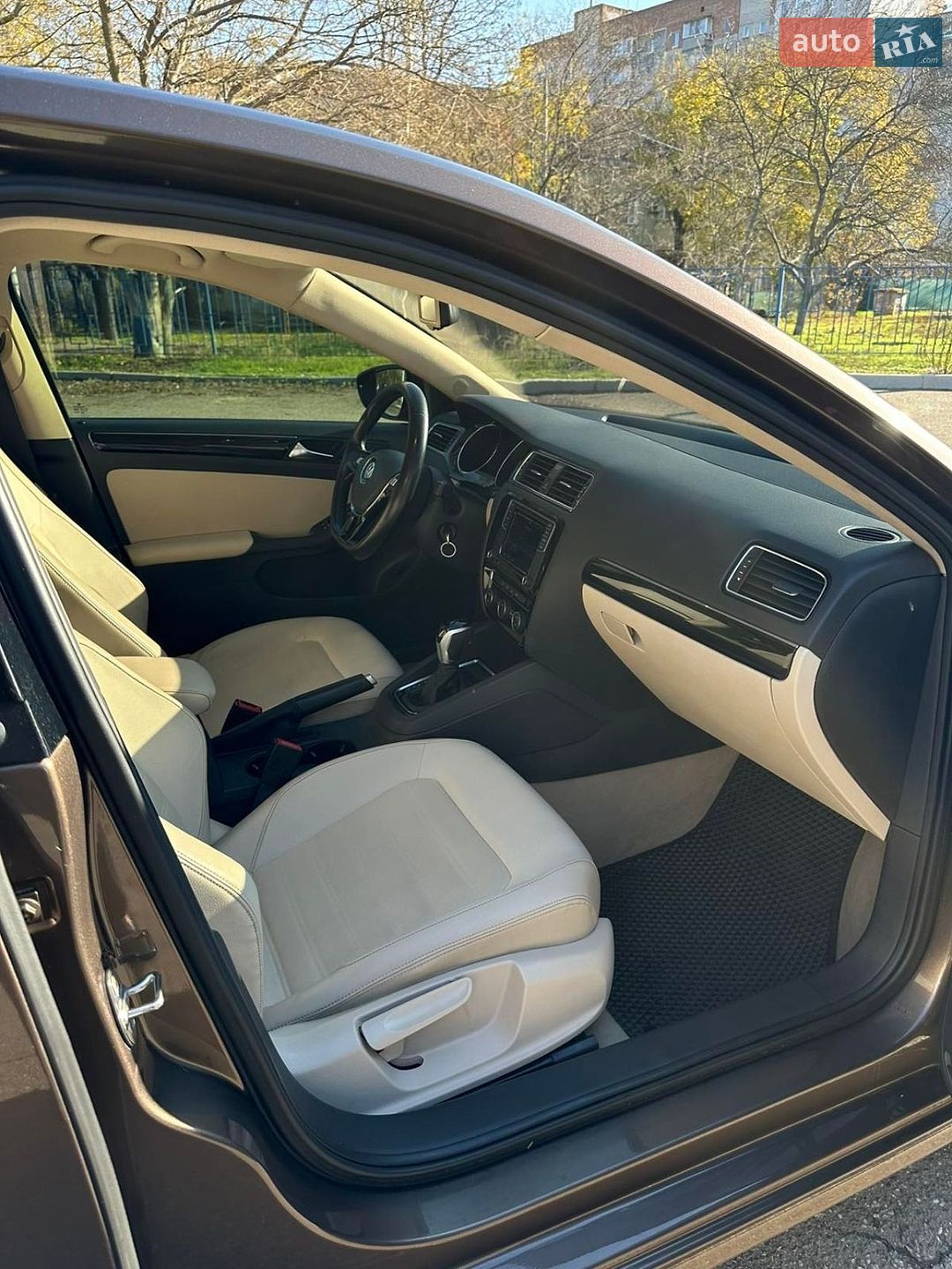 VOLKSWAGEN JETTA 2016 VIN WVWZZZ16ZGM006497 фото оголошення 2 з 8