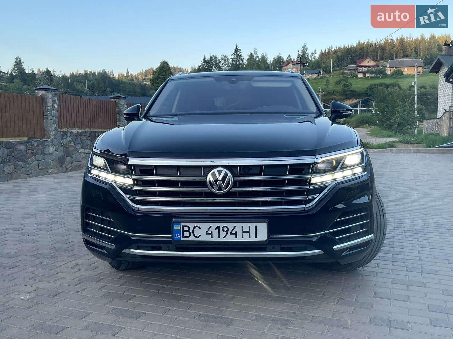 Volkswagen Touareg 2018 VIN WVGZZZCRZJD002067 фото оголошення 17 з 48