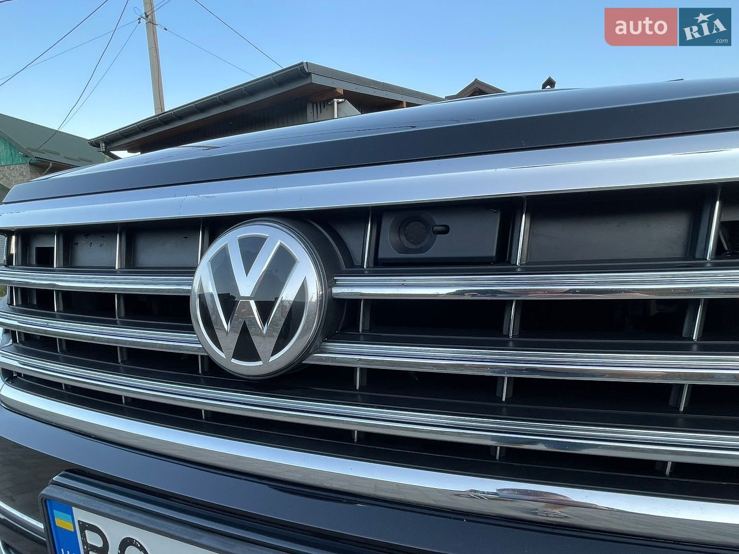 Volkswagen Touareg 2018 VIN WVGZZZCRZJD002067 фото оголошення 37 з 48