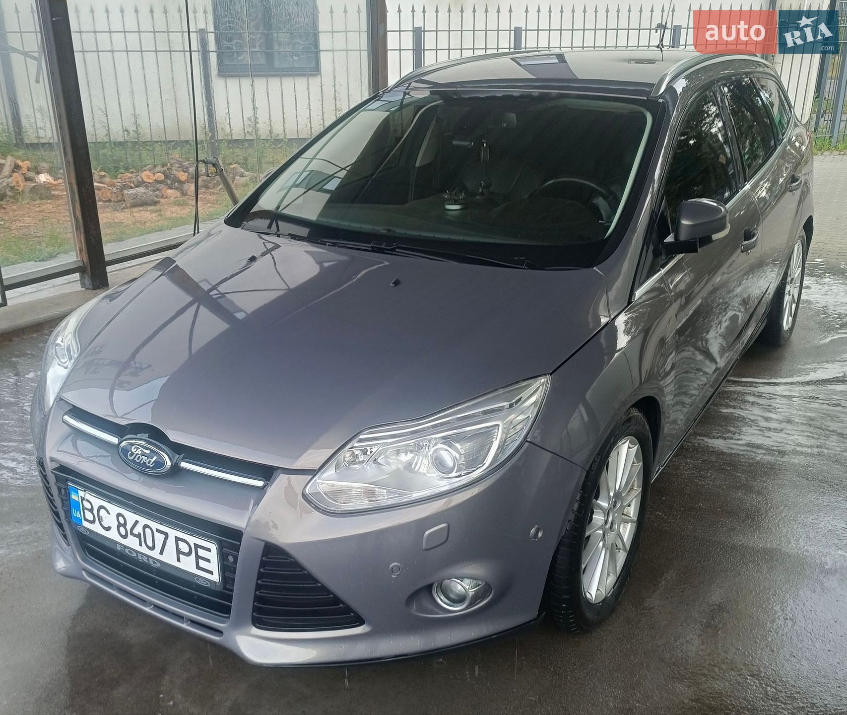 Ford Focus 2013 VIN WF0LXXGCBLDR79758 фото оголошення 2 з 12