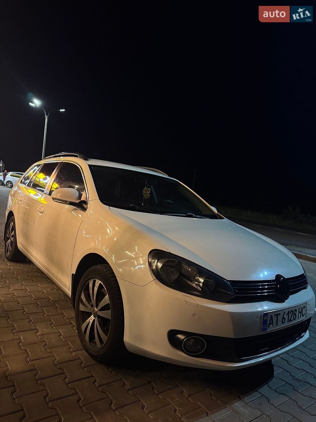 Volkswagen Golf 2010 VIN WVWZZZ1KZAM692792 фото оголошення 4 з 4