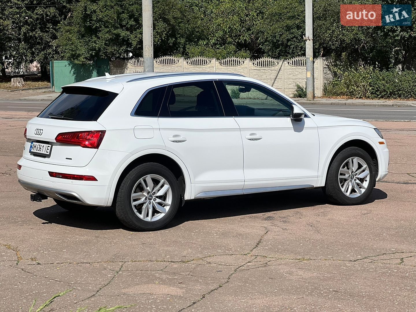 Audi Q5 2020 VIN WA1ANAFYXL2063120 фото оголошення 2 з 47