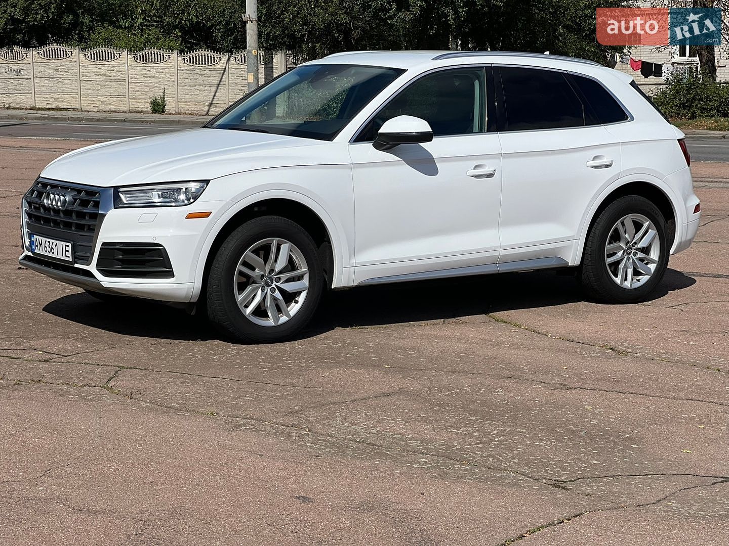 Audi Q5 2020 VIN WA1ANAFYXL2063120 фото оголошення 12 з 47