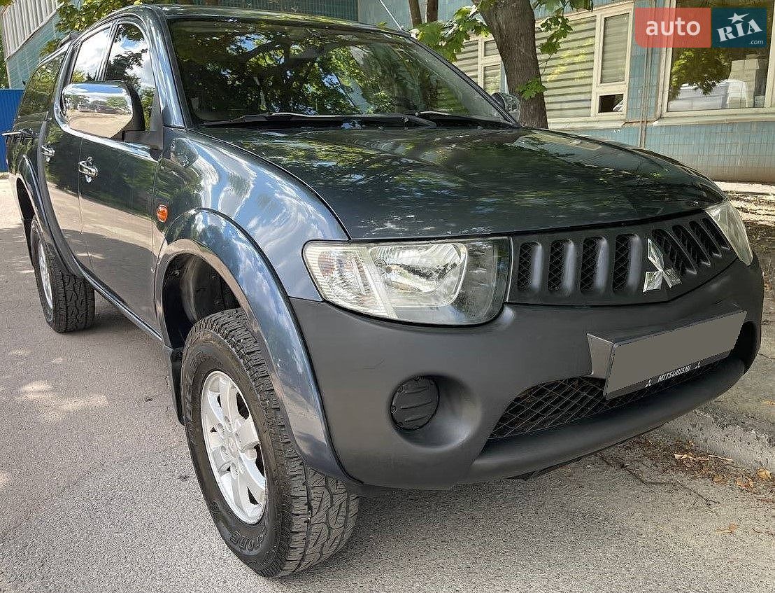 Mitsubishi L 200 2007 VIN MMBJNKB407D073165 фото оголошення 2 з 18