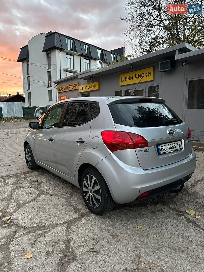 Kia Venga 2011 VIN TMAEG813ABJ073060 фото оголошення 9 з 33