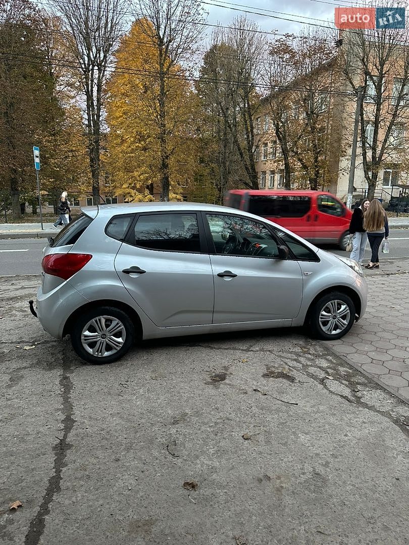 Kia Venga 2011 VIN TMAEG813ABJ073060 фото оголошення 7 з 33