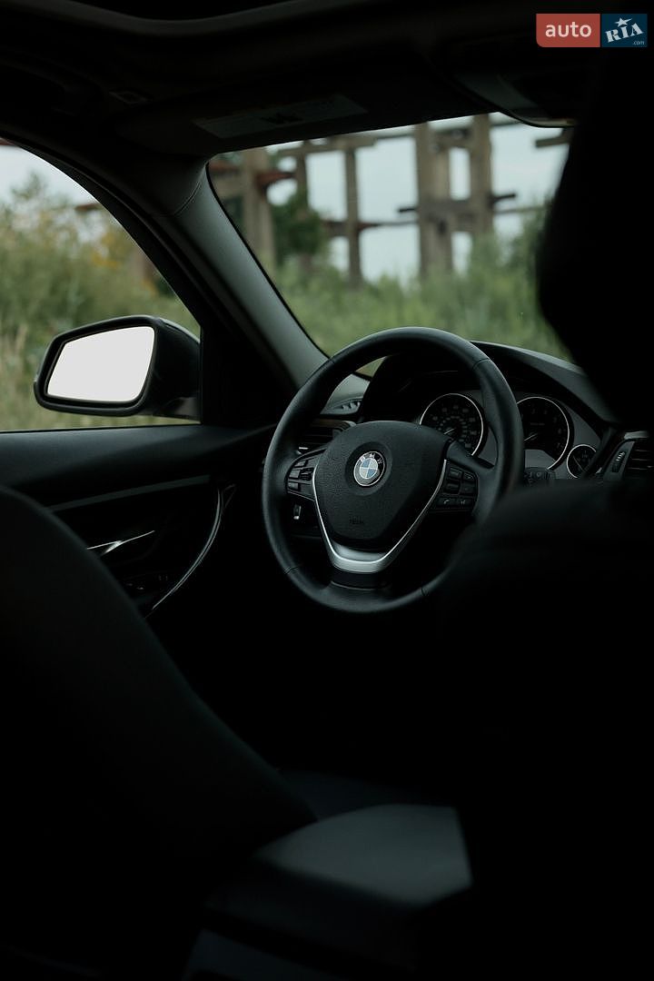 BMW 3 Series 2015 VIN WBA3B5C54FF962011 фото оголошення 15 з 33