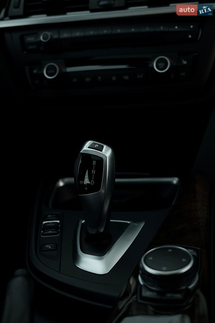 BMW 3 Series 2015 VIN WBA3B5C54FF962011 фото оголошення 18 з 33