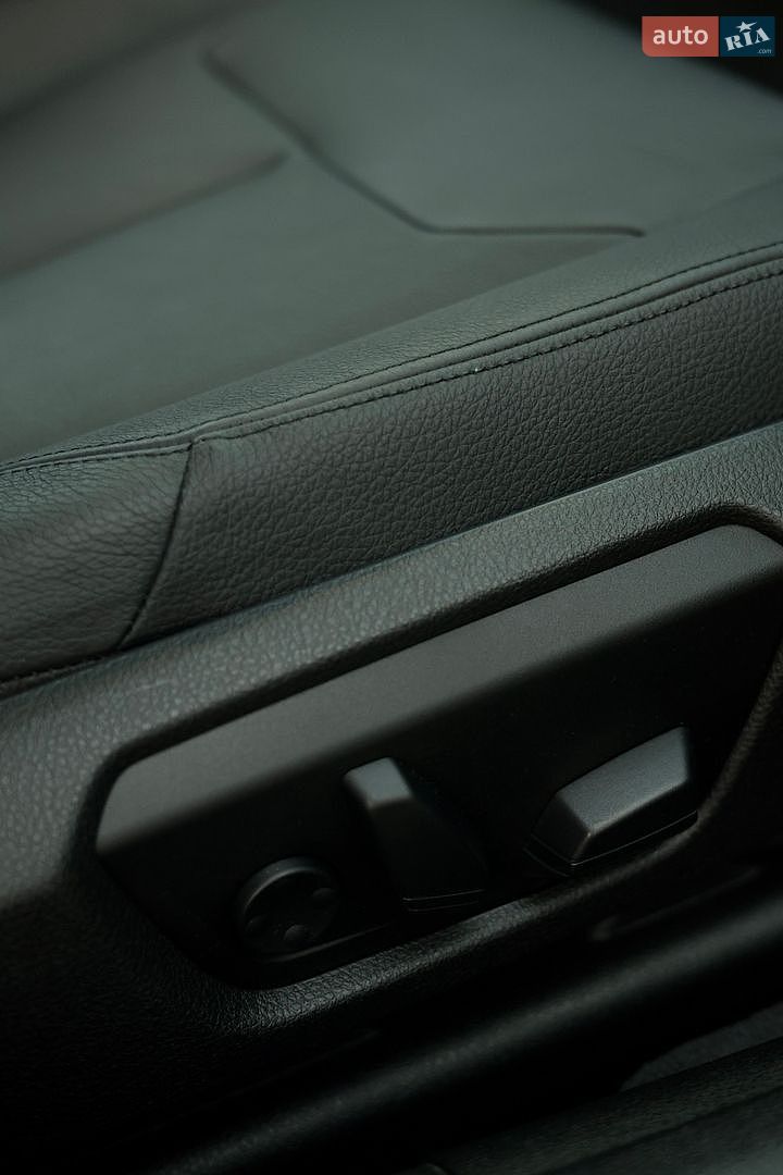 BMW 3 Series 2015 VIN WBA3B5C54FF962011 фото оголошення 17 з 33