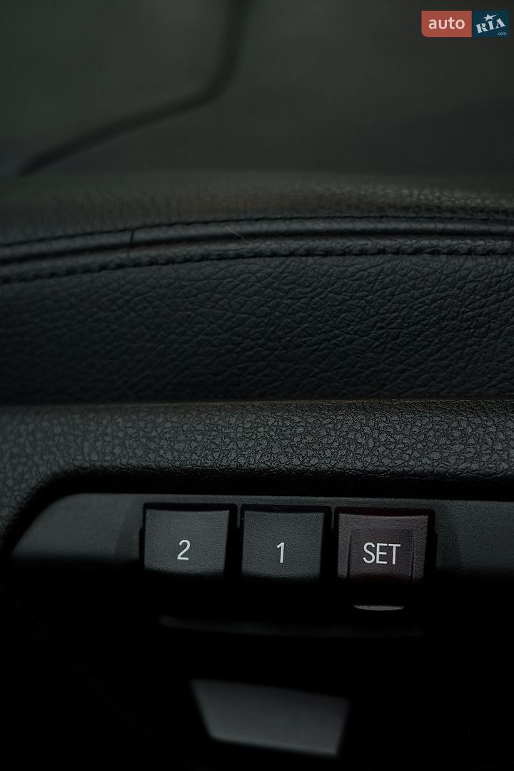BMW 3 Series 2015 VIN WBA3B5C54FF962011 фото оголошення 24 з 33