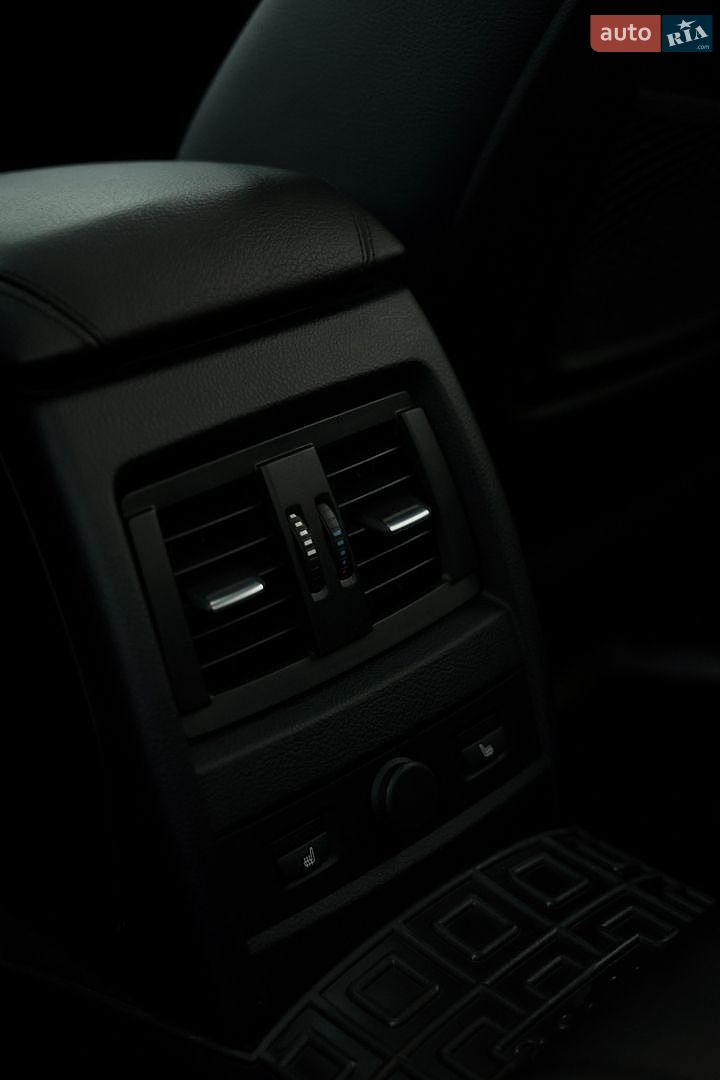 BMW 3 Series 2015 VIN WBA3B5C54FF962011 фото оголошення 26 з 33