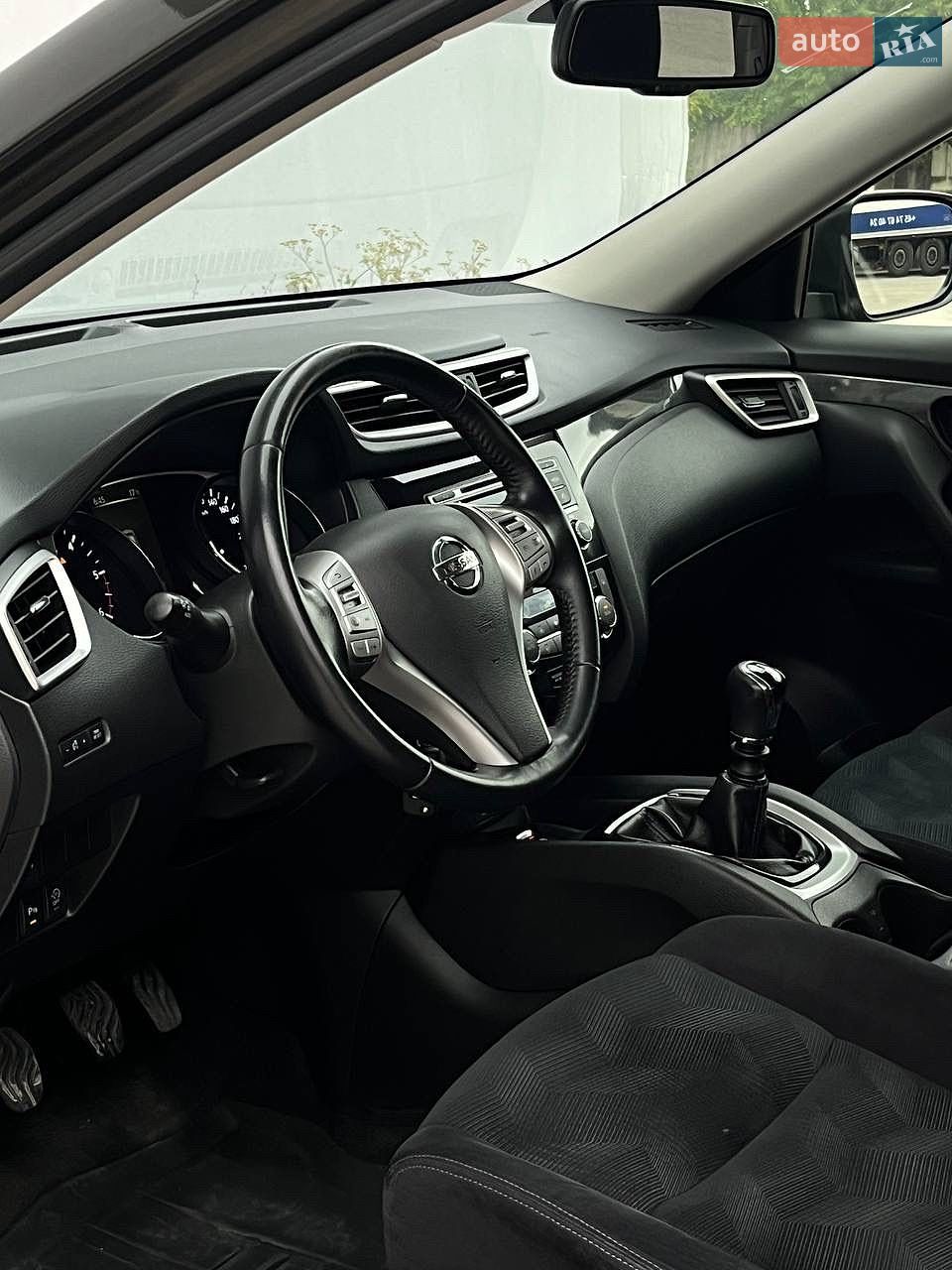 Nissan X-Trail 2014 VIN JN1TCAT32U0000982 фото оголошення 37 з 57