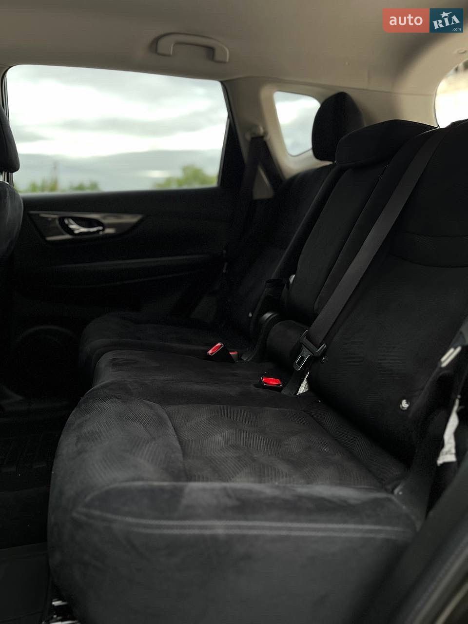 Nissan X-Trail 2014 VIN JN1TCAT32U0000982 фото оголошення 44 з 57