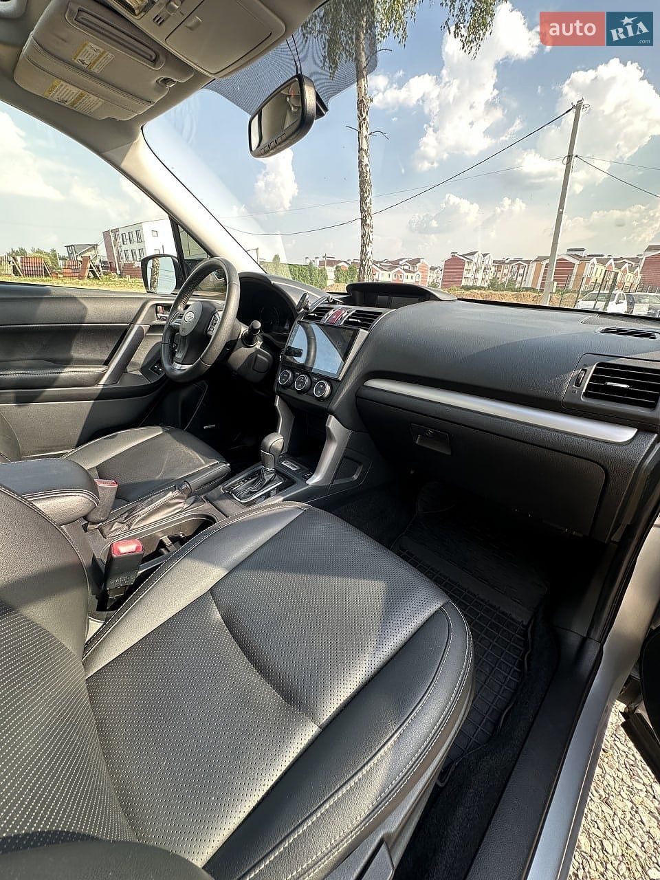 Subaru Forester 2015 VIN JF2SJAUC5FH822515 фото оголошення 31 з 49