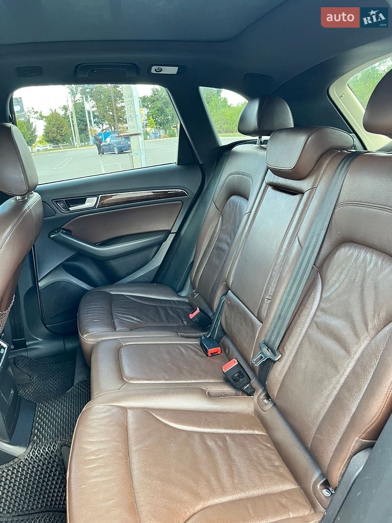 Audi Q5 2014 VIN WA1LFAFPXFA033459 фото оголошення 9 з 12