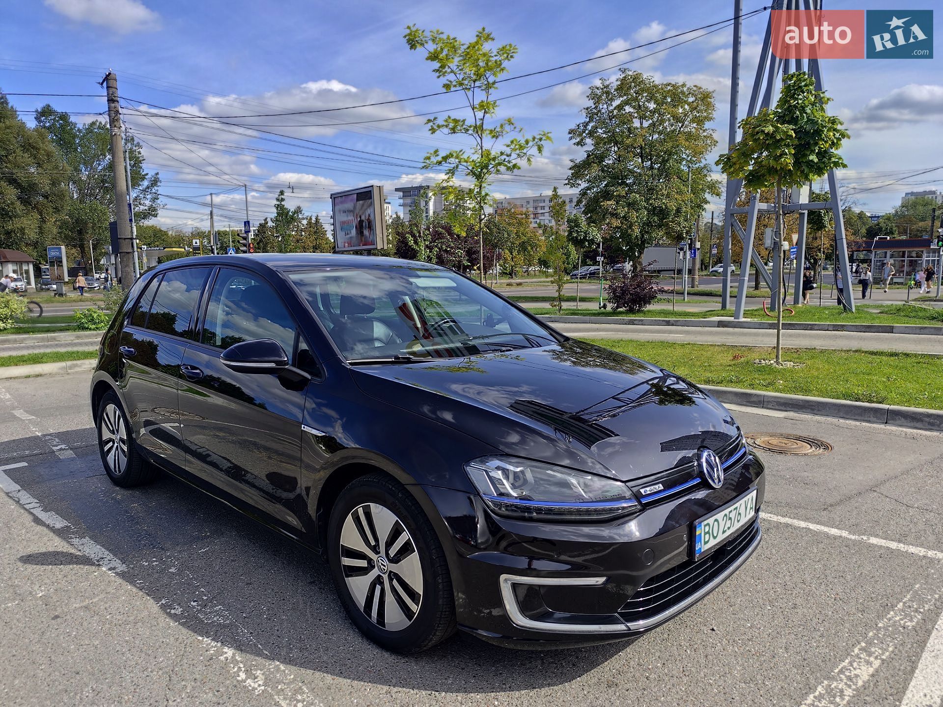 Volkswagen e-Golf 2014 VIN WVWZZZAUZFW904217 фото оголошення 3 з 24