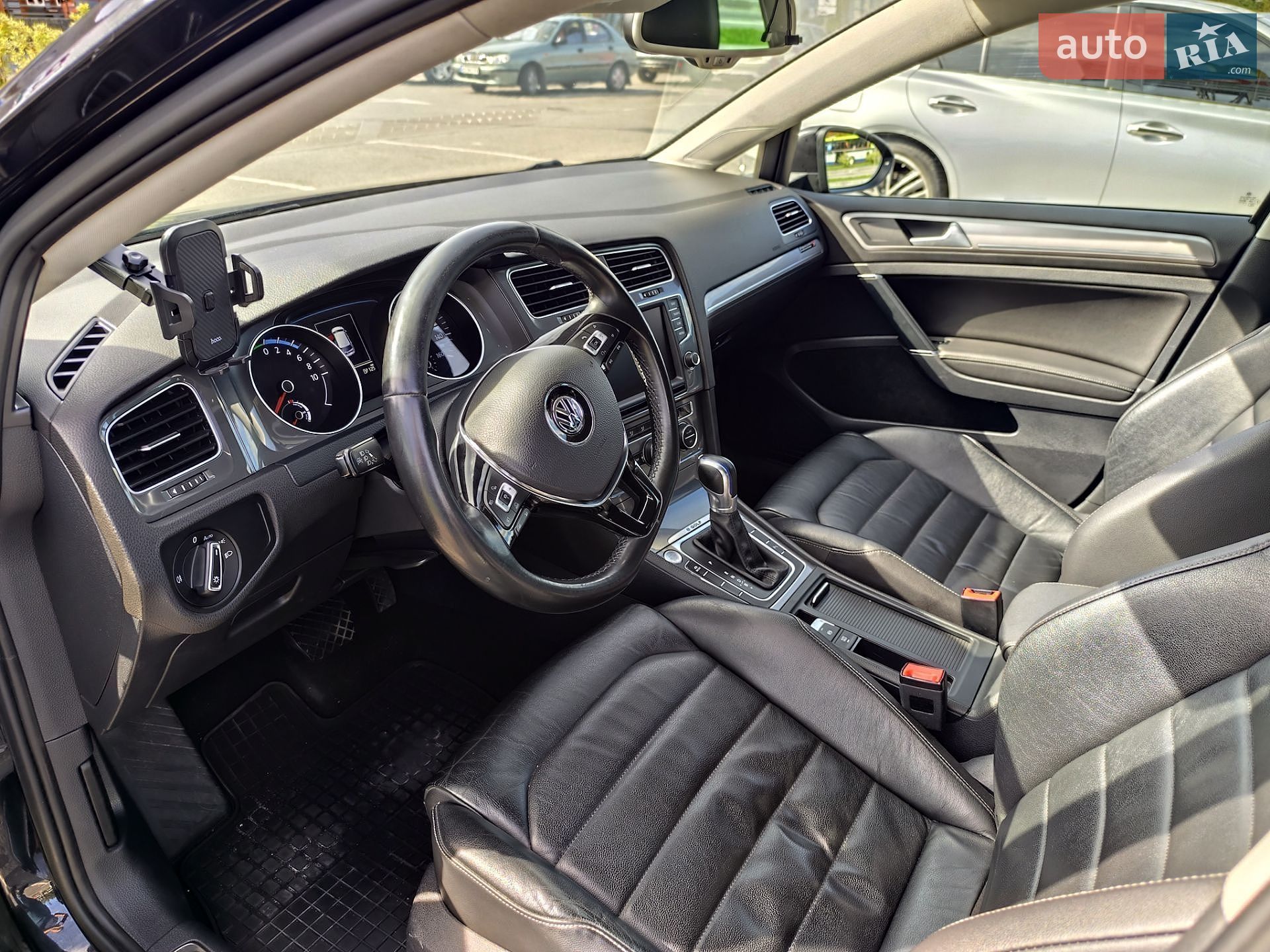 Volkswagen e-Golf 2014 VIN WVWZZZAUZFW904217 фото оголошення 18 з 24