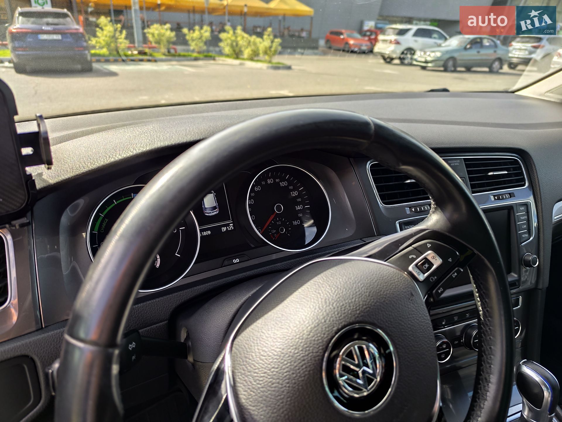 Volkswagen e-Golf 2014 VIN WVWZZZAUZFW904217 фото оголошення 21 з 24
