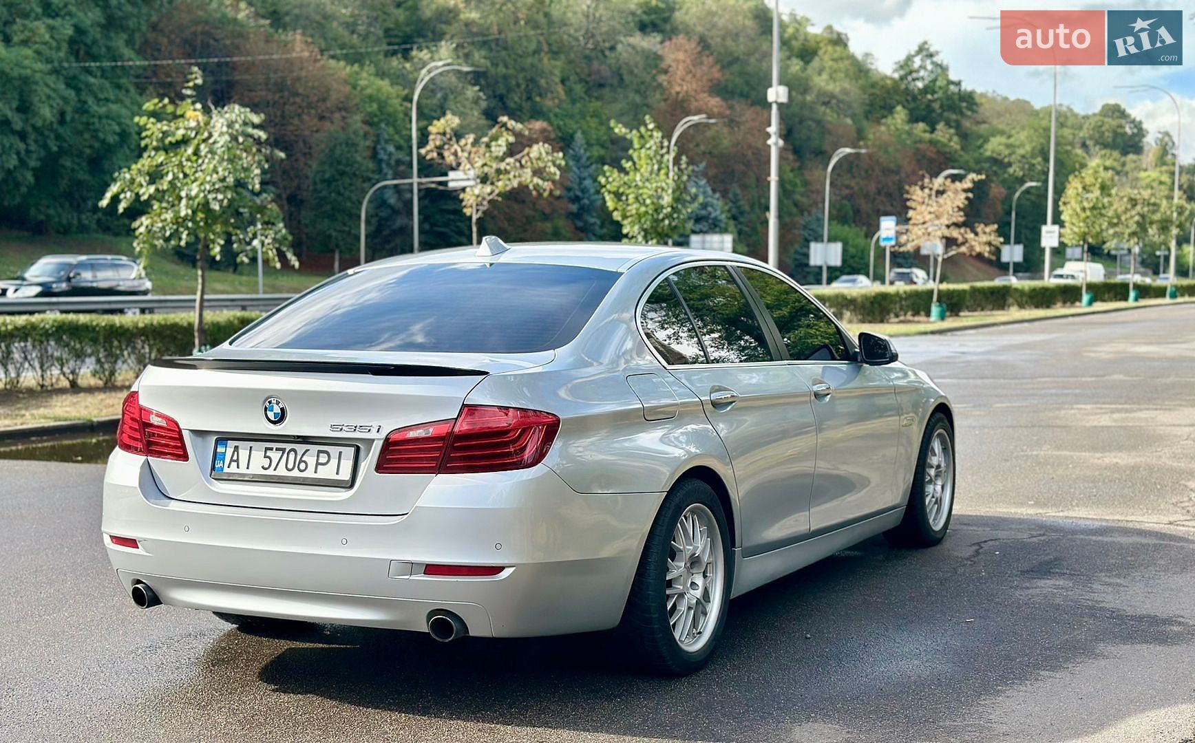 BMW 5 Series 2016 VIN WBA5B1C59GG134694 фото оголошення 31 з 37