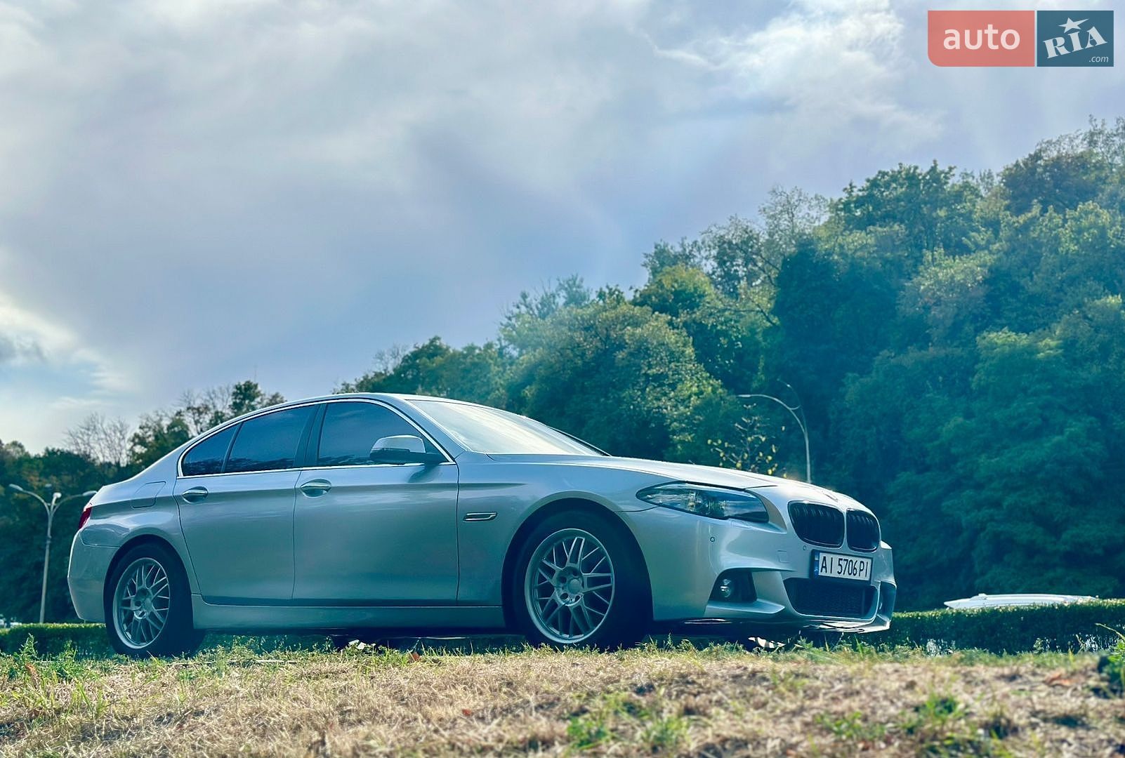 BMW 5 Series 2016 VIN WBA5B1C59GG134694 фото оголошення 29 з 37