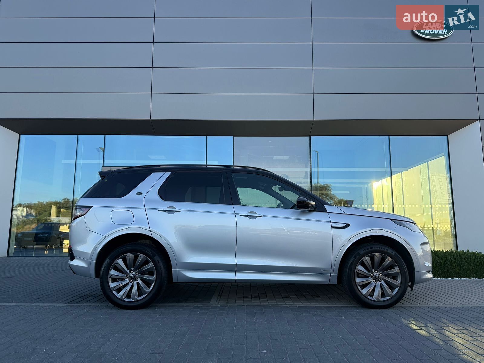 Land Rover Discovery Sport 2020 VIN SALCL2FX6LH861248 фото оголошення 2 з 15