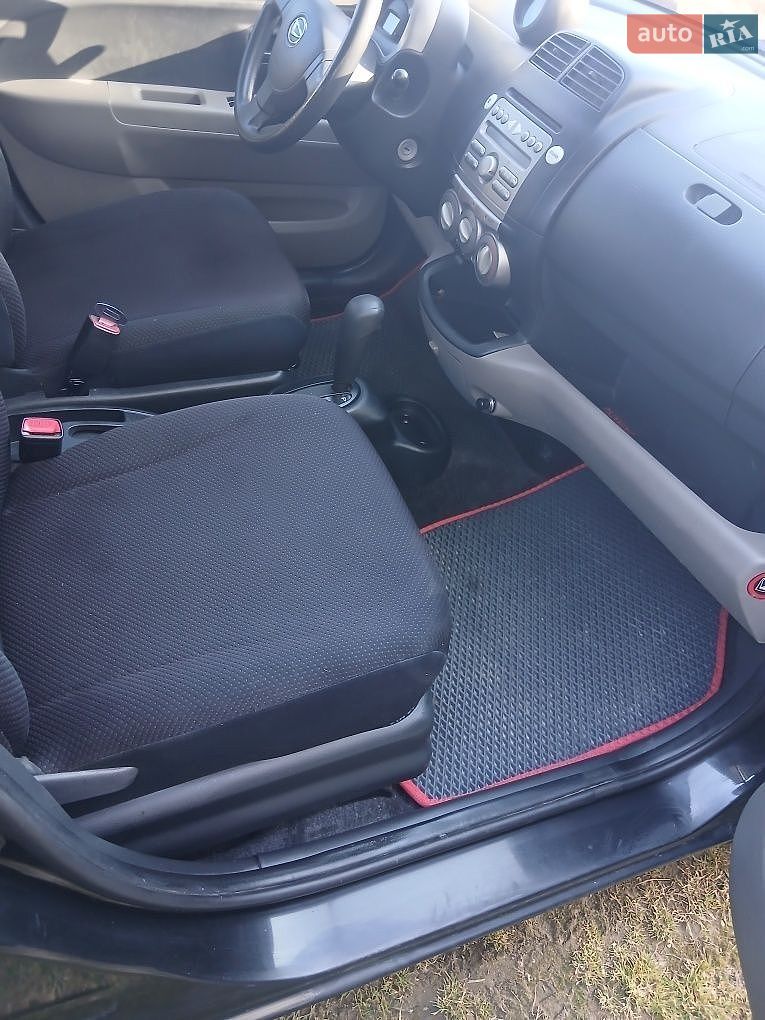 Daihatsu Sirion 2007 VIN JDAM311S001003226 фото оголошення 5 з 8