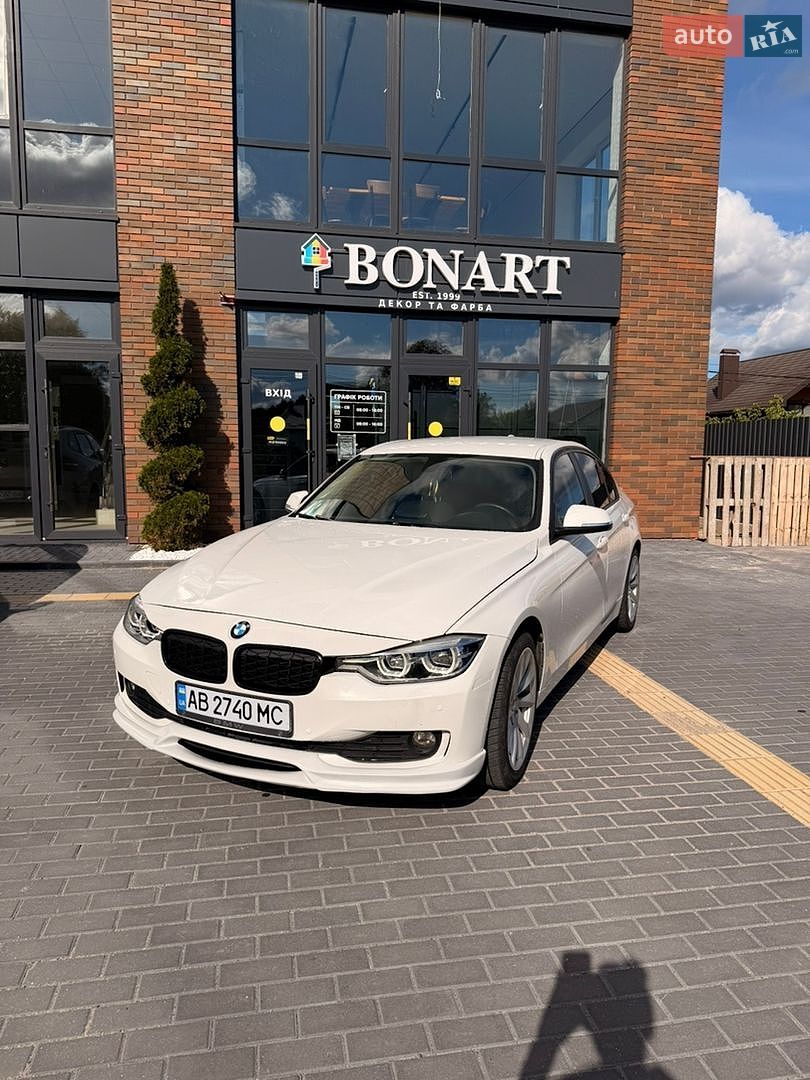 BMW 3 Series 2017 VIN WBA8E1G55JNU89847 фото оголошення 2 з 32