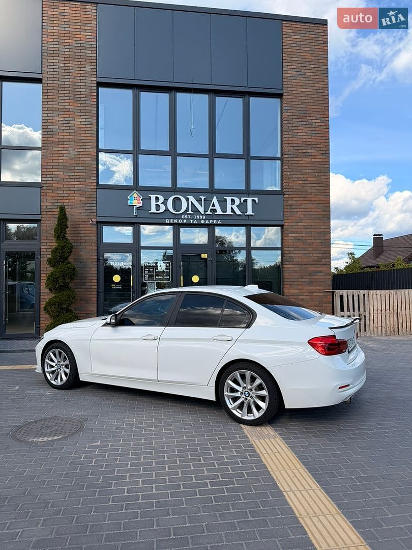 BMW 3 Series 2017 VIN WBA8E1G55JNU89847 фото оголошення 8 з 32