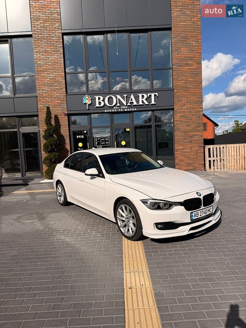 BMW 3 Series 2017 VIN WBA8E1G55JNU89847 фото оголошення 11 з 32