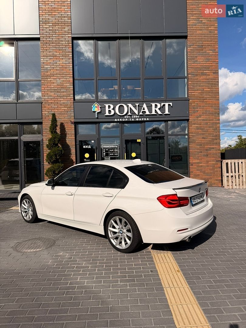 BMW 3 Series 2017 VIN WBA8E1G55JNU89847 фото оголошення 14 з 32