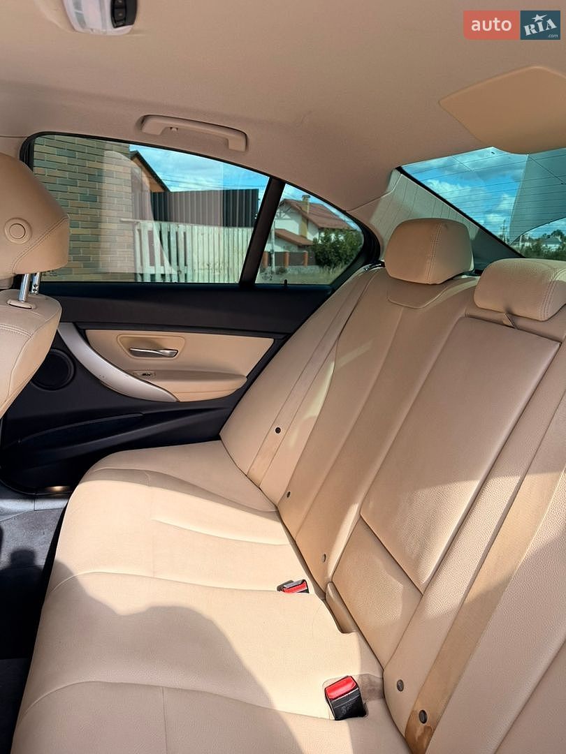 BMW 3 Series 2017 VIN WBA8E1G55JNU89847 фото оголошення 27 з 32