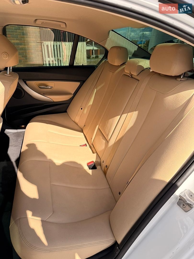 BMW 3 Series 2017 VIN WBA8E1G55JNU89847 фото оголошення 29 з 32